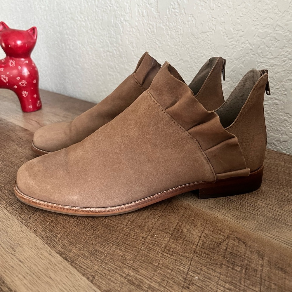 Sole Society Leather Tan Ankle Boots - Size  7M